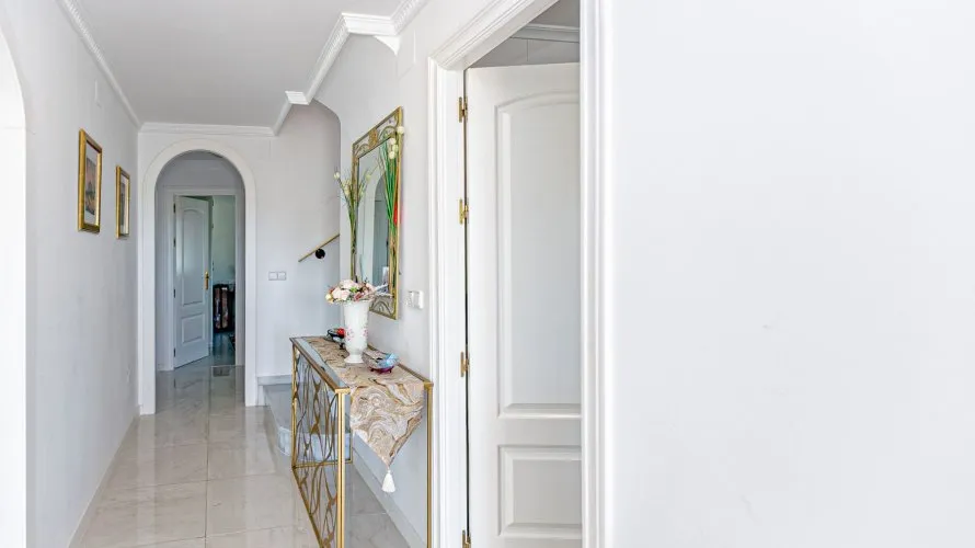Villa de 185m² à Castilblanco de los Arroyos, Espagne No. 2612 № 24