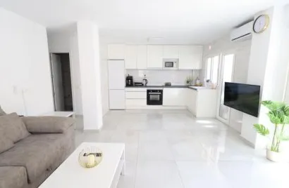 Apartment de 3 chambres à Torrevieja, Espagne No. 2409