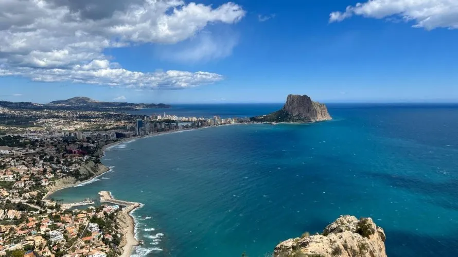 Apartment de 2 chambres à Calpe, Espagne No. 1801