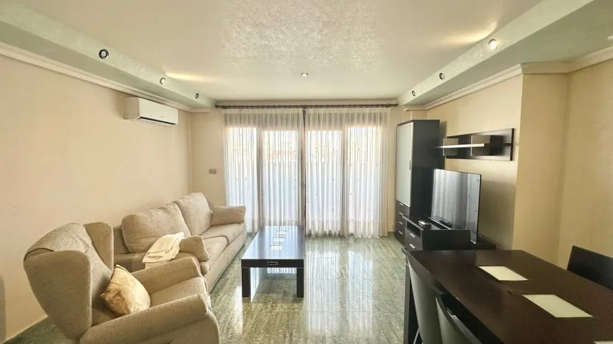 Penthouse de 2 chambres à Torrevieja, Espagne No. 2252 № 4