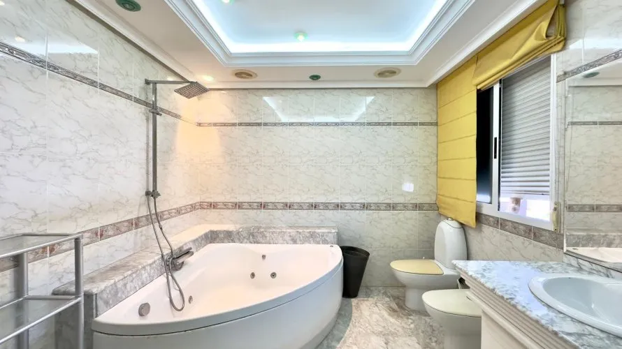 Penthouse de 2 chambres à Torrevieja, Espagne No. 2243 № 15