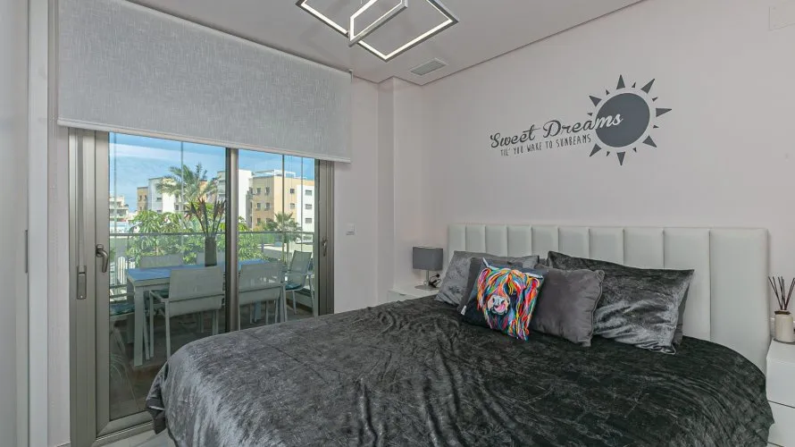 Apartment de 82m² à Alicante, Espagne No. 2411 № 24