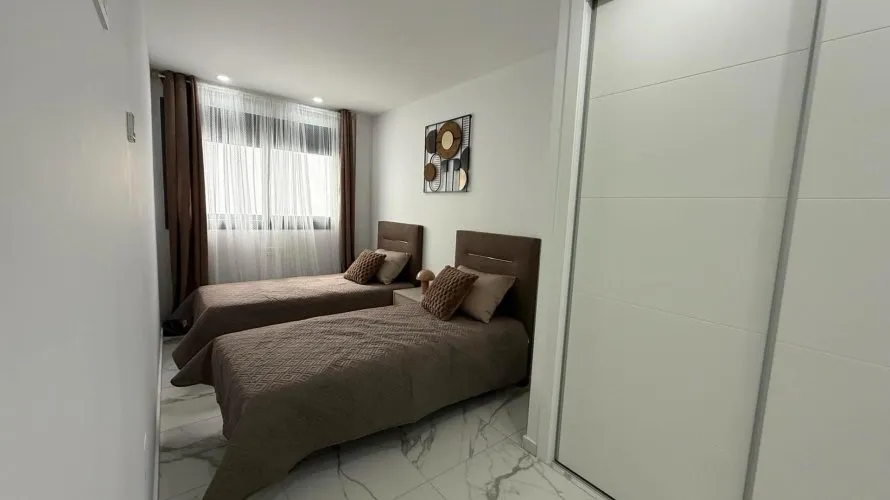 Apartment de 2 chambres à Torrevieja, Espagne No. 1549 № 11