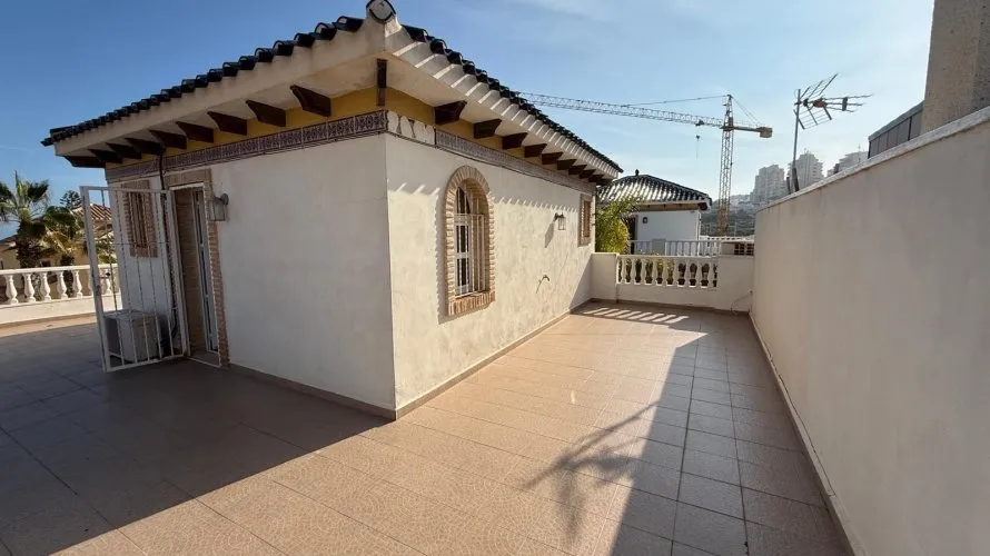 House de 3 chambres à Torrevieja, Espagne No. 2323 № 21