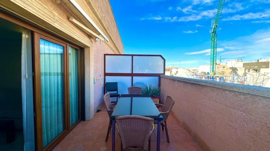 Penthouse de 2 chambres à Torrevieja, Espagne No. 2252 № 10