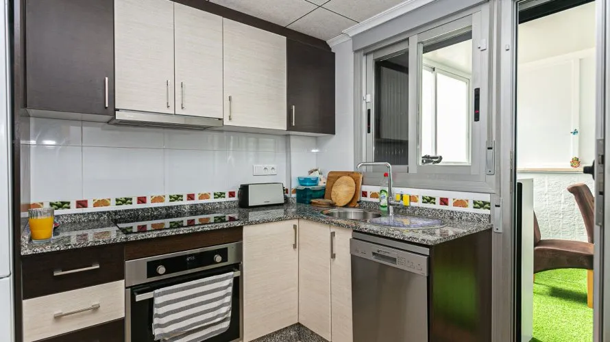 House de 132m² à Guardamar del Segura, Espagne No. 2336 № 17