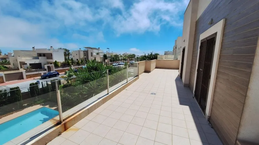 Villa de 2 chambres à Torreblanca, Espagne No. 2372 № 2