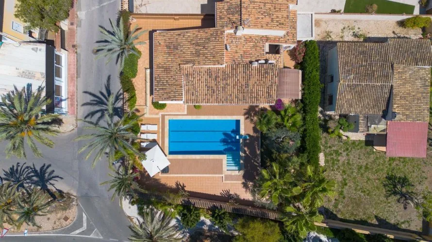 Villa de 4 chambres à Alicante, Espagne No. 2086 № 10