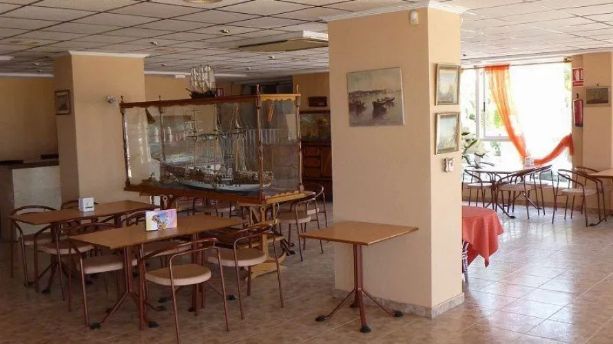Commercial property de 400m² à Torrevieja, Espagne No. 1918 № 13