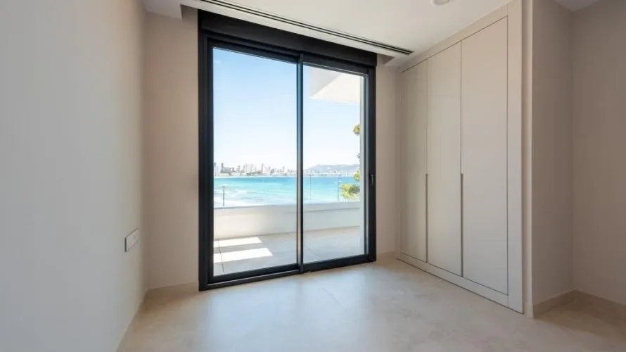 Apartment de 4 chambres à Benidorm, Espagne No. 1680 № 27