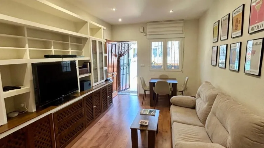 Bungalow de 2 chambres à Torrevieja, Espagne No. 2436 № 11