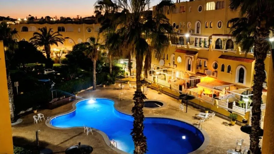 House de 3 chambres à El Campello, Espagne No. 2697 № 1