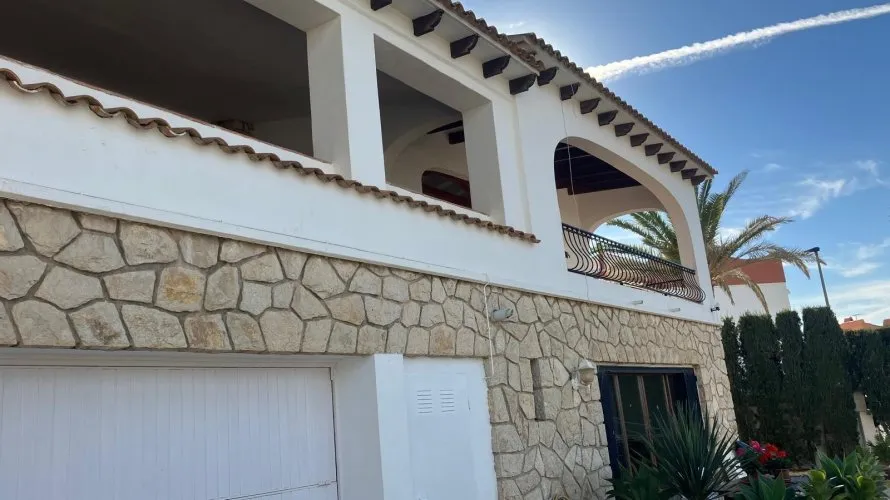 Villa de 4 chambres à Albir, Espagne No. 1937 № 14