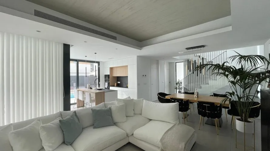 Villa de 139m² à Finestrat, Espagne No. 1922 № 3