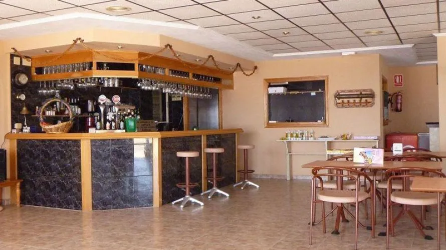Commercial property de 400m² à Torrevieja, Espagne No. 1918 № 4