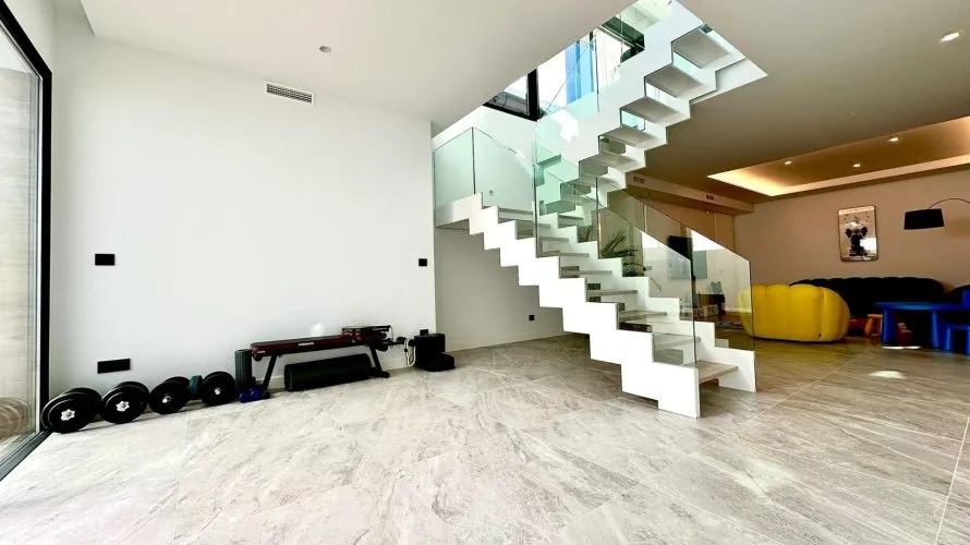 Villa de 3 chambres à Finestrat, Espagne No. 2502