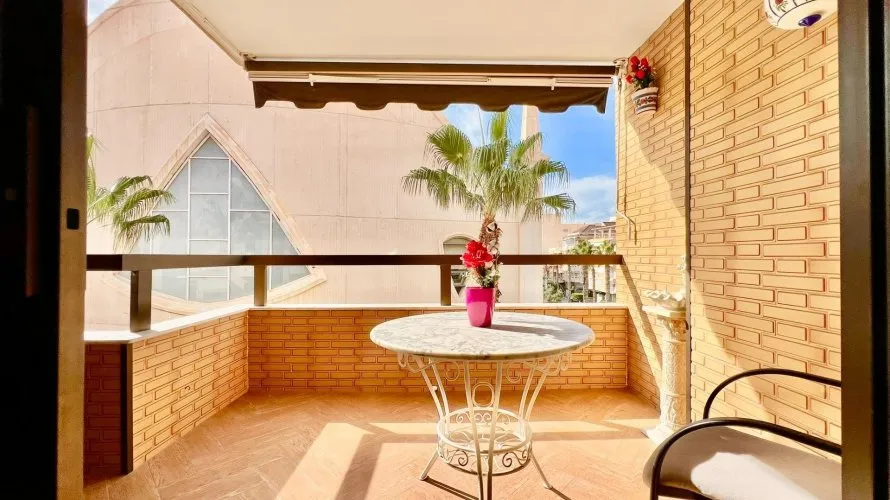 Apartment de 3 chambres à Torrevieja, Espagne No. 1522 № 16