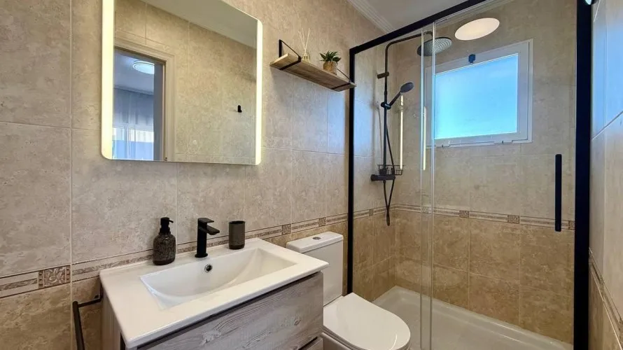 Apartment de 3 chambres à Guardamar del Segura, Espagne No. 2280 № 25