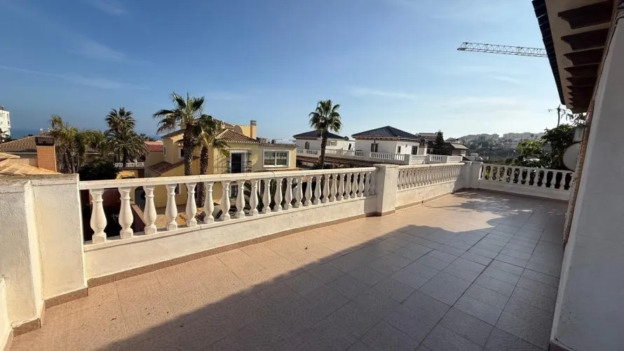 House de 3 chambres à Torrevieja, Espagne No. 2323 № 18
