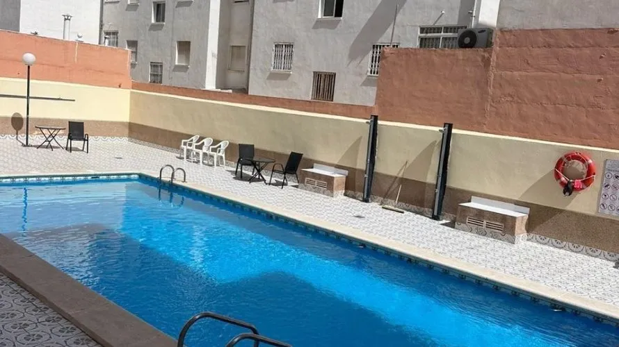Apartment de 58m² à Torrevieja, Espagne No. 2537