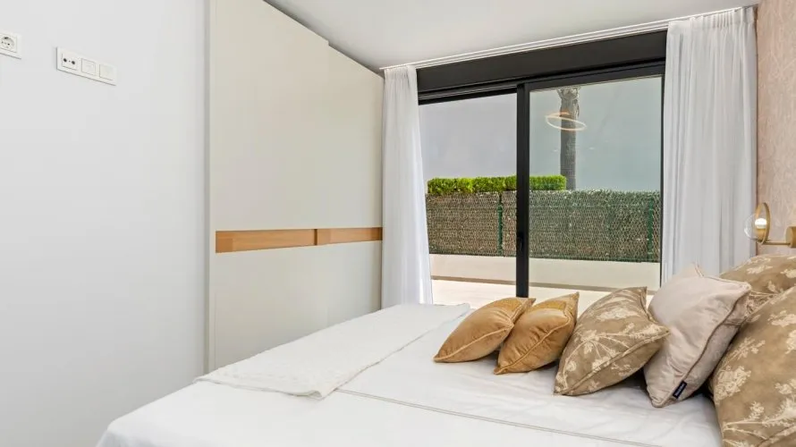 Villa de 3 chambres à Campoamor, Espagne No. 1965 № 26