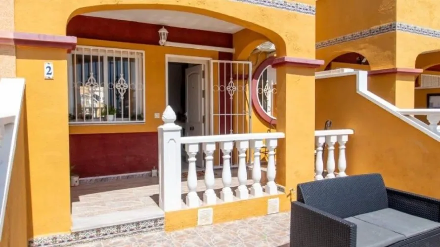 Bungalow de 2 chambres à La Regia, Espagne No. 2227
