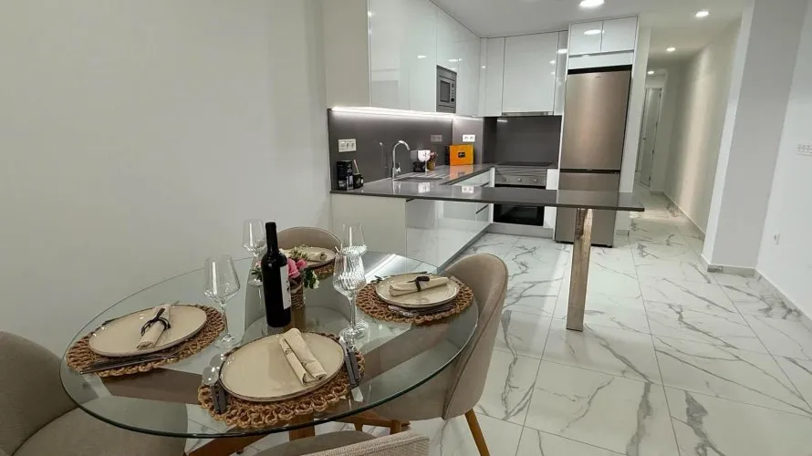 Apartment de 2 chambres à Torrevieja, Espagne No. 1549 № 21