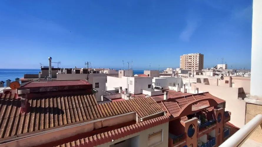 Penthouse de 1 chambre à Torrevieja, Espagne No. 1490 № 4
