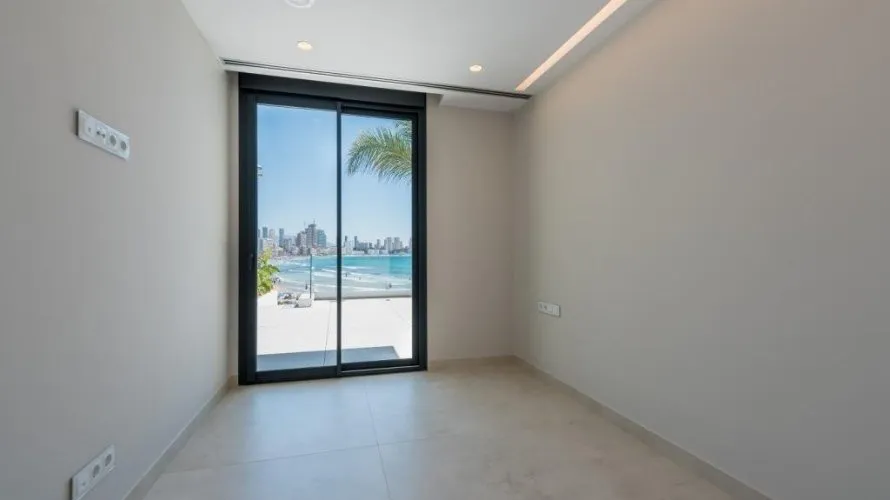 Apartment de 4 chambres à Benidorm, Espagne No. 1680 № 17