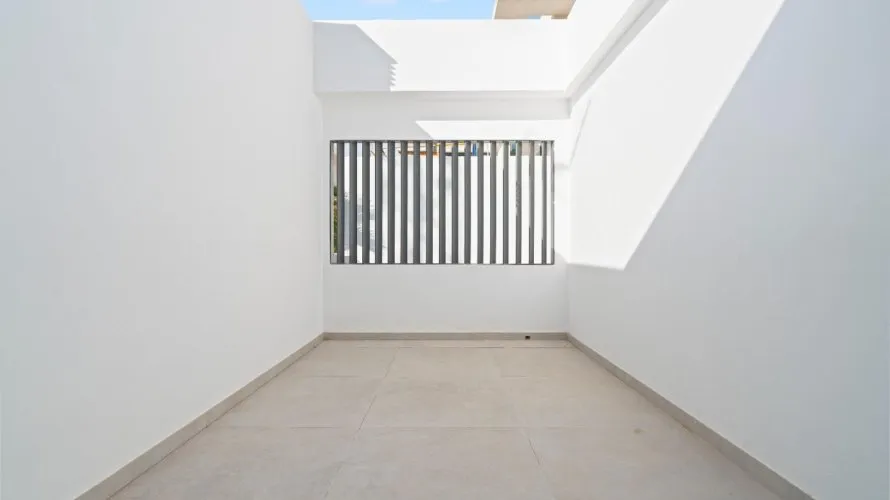 Villa de 3 chambres à Benidorm, Espagne No. 2402 № 22