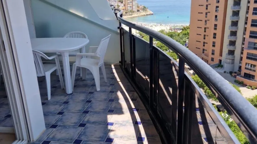 Apartment de 2 chambres à Villajoyosa, Espagne No. 1942 № 1