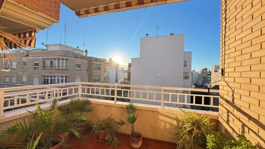 Apartment de 4 chambres à Torrevieja, Espagne No. 1548 № 15