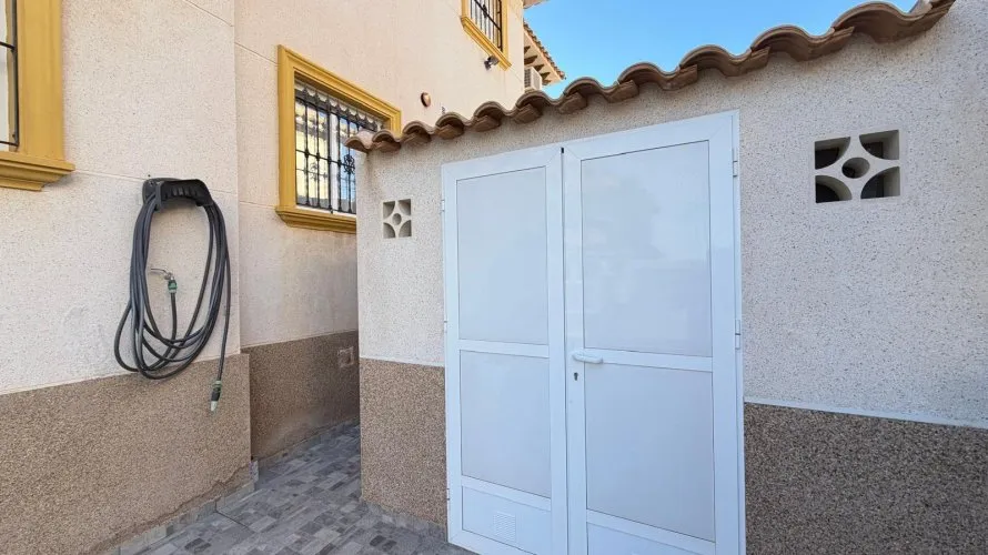 House de 2 chambres à Campoamor, Espagne No. 2258 № 8