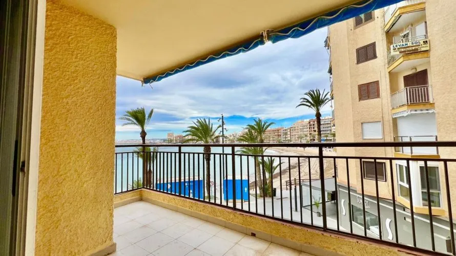 Apartment de 3 chambres à Torrevieja, Espagne No. 2267 № 12