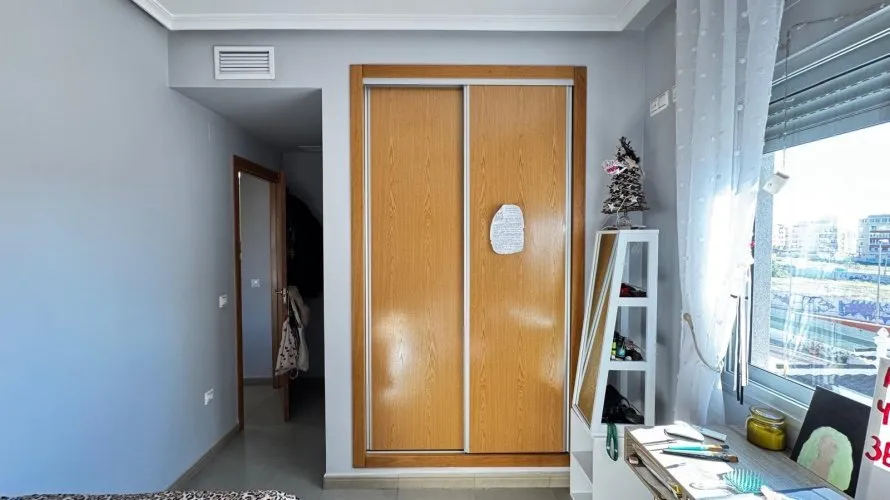 Apartment de 3 chambres à Nueva Torrevieja, Espagne No. 2616 № 1