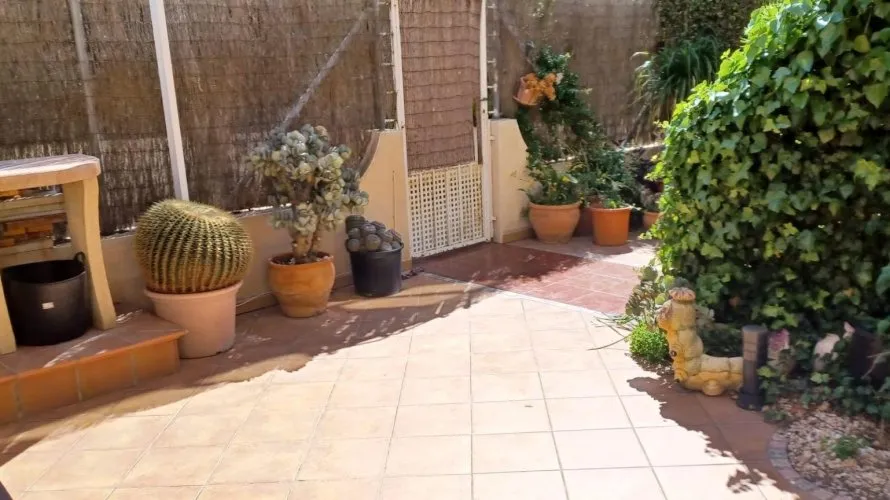 House de 3 chambres à Alicante, Espagne No. 2384 № 10