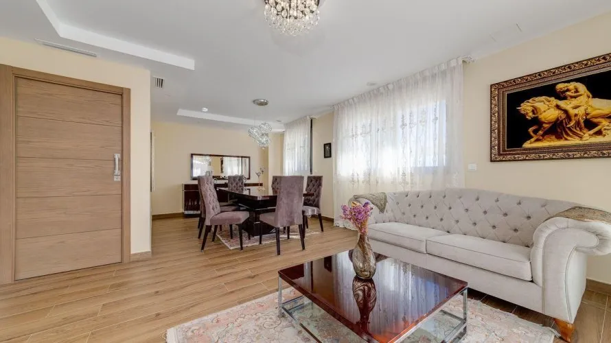 Villa de 461m² à Torrevieja, Espagne No. 2244 № 21