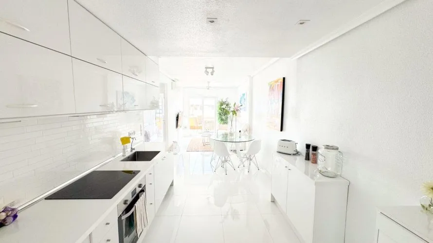 Penthouse de 2 chambres à Torrevieja, Espagne No. 1969 № 6