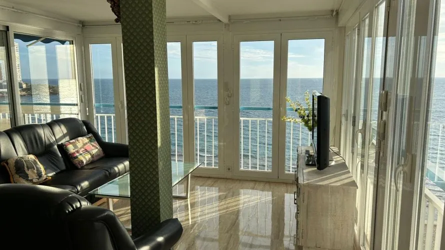 Apartment de 2 chambres à Benidorm, Espagne No. 2000 № 2