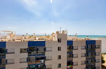 Penthouse de 90m² à Torrevieja, Espagne No. 2341
