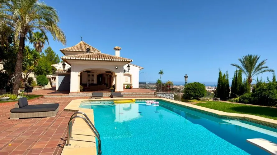 Villa de 4 chambres à La Pedrera, Espagne No. 2702 № 23