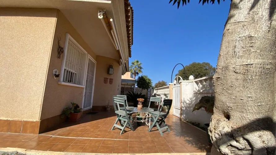 House de 3 chambres à Alicante, Espagne No. 2270 № 7