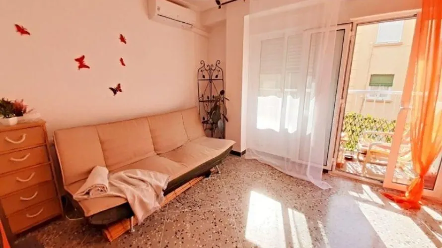 Apartment de 2 chambres à Valencia, Espagne No. 2455
