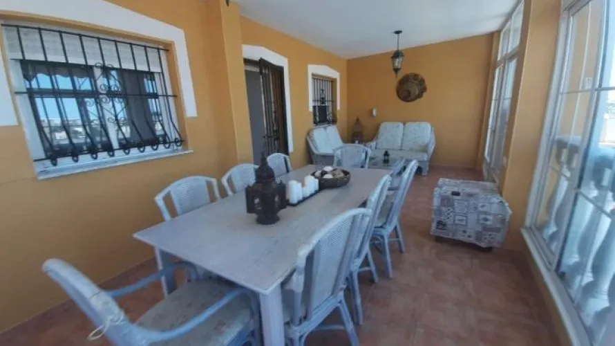 Apartment de 283m² à Torrevieja, Espagne No. 1972 № 2