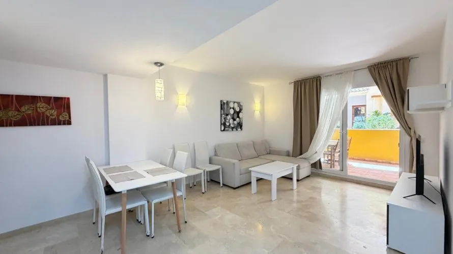 Apartment de 3 chambres à Torrevieja, Espagne No. 2618 № 17