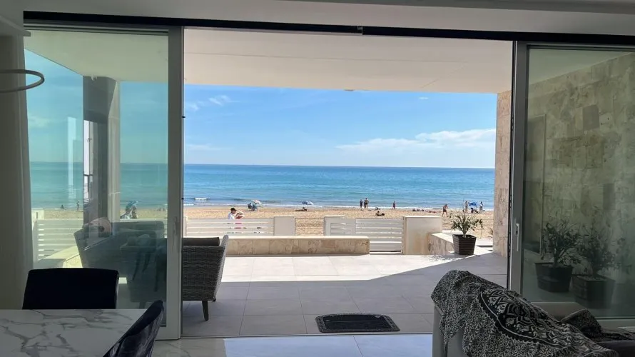 Villa de 5 chambres à La Mata, Espagne No. 1966