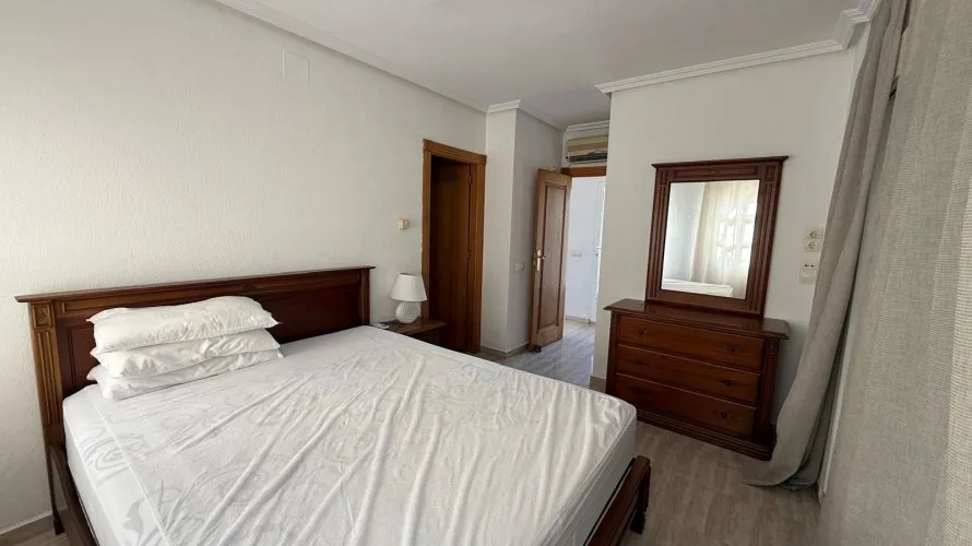 House de 3 chambres à Torrevieja, Espagne No. 2323 № 14