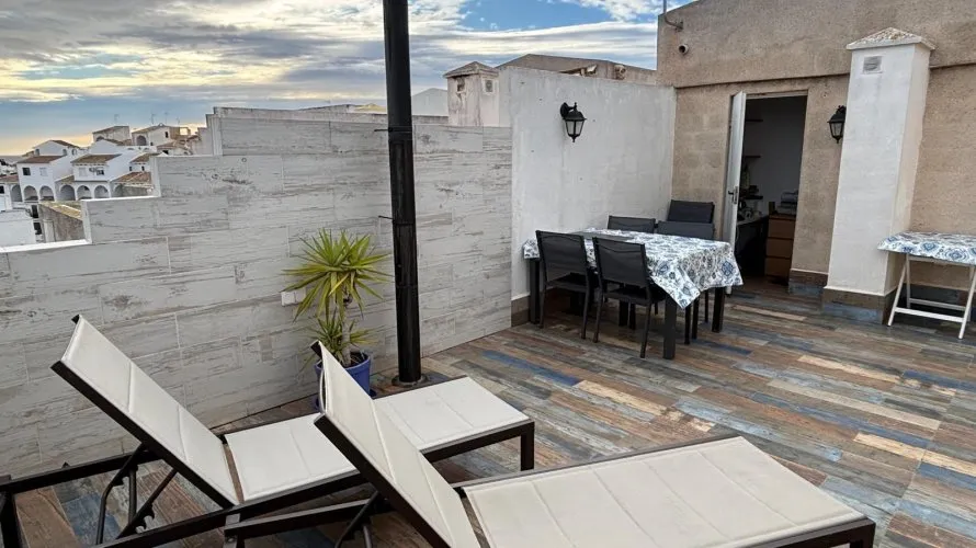 Penthouse de 2 chambres à Nueva Torrevieja, Espagne No. 2264 № 20