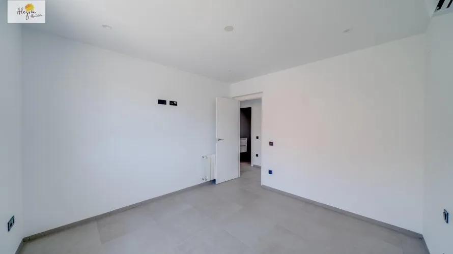 Villa de 5 chambres à Calpe, Espagne No. 1790 № 16