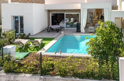 Villa de 133m² à Algorfa, Espagne No. 2339